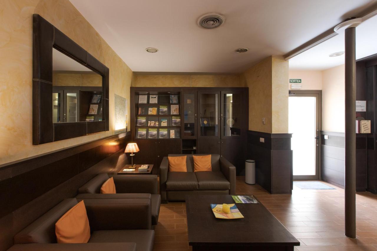 Hotel Alta Garrotxa Tortella Luaran gambar