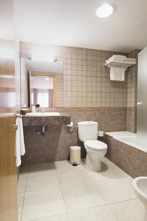 Hotel Alta Garrotxa Tortella Luaran gambar